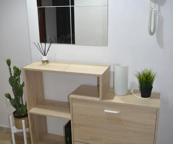 Posidonia Free Parking Cádiz